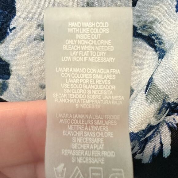 KARL LAGERFELD | Black White Blue Floral Bell Sleeve Blouse Top | Size Medium - Picture 7 of 7